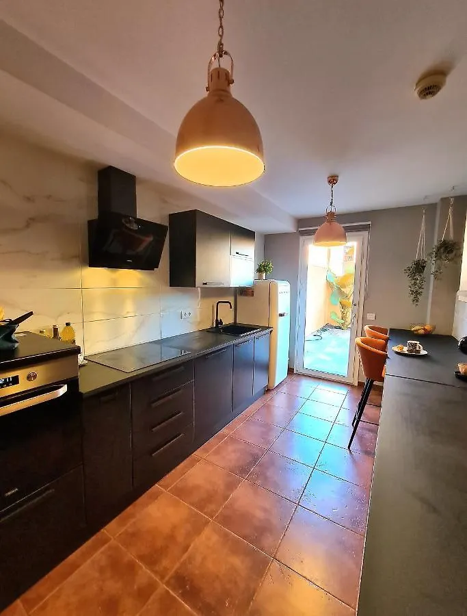 Apartment Casa Zalla 110M2, 200M2 Garden, Pool, 1Gb Wi-Fi, Private Parking Corralejo Spain