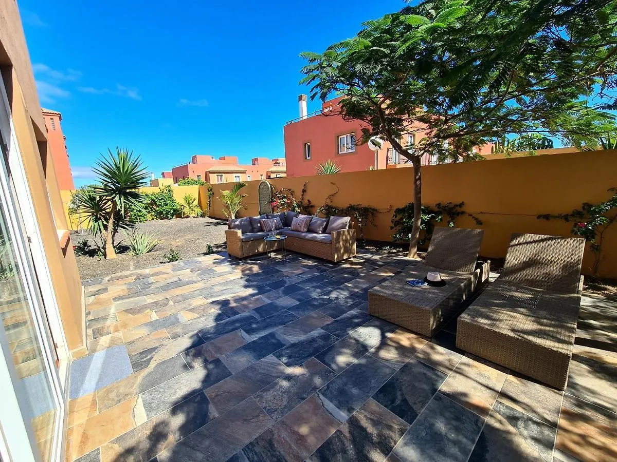 Apartman Casa Zalla 110M2, 200M2 Garden, Pool, 1Gb Wi-Fi, Private Parking Corralejo